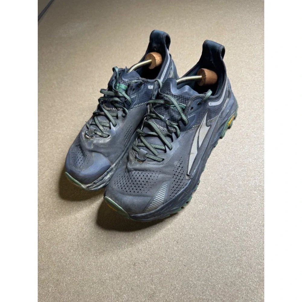 Altra Olympus 5 Mens 10.5 Trail Running Shoes Black Gray Green Vibram AL0A7R6P